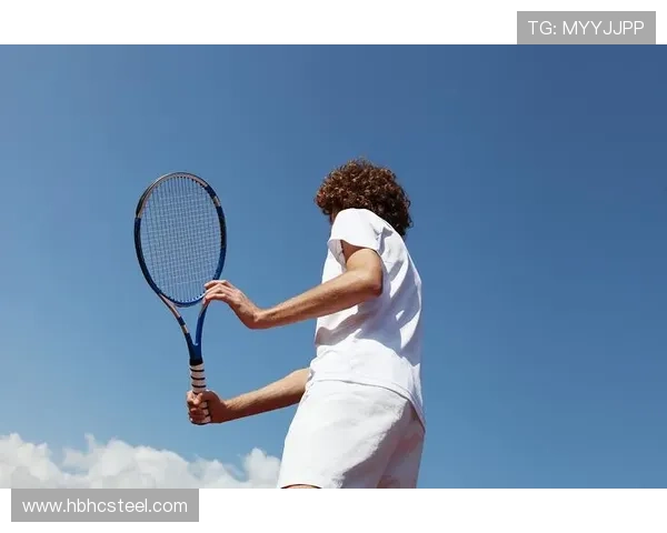 武汉网球队耐力训练揭秘：如何在高强度比赛中保持最佳状态